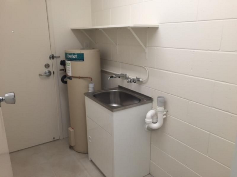 2/84 Spencer Street, The Range QLD 4700